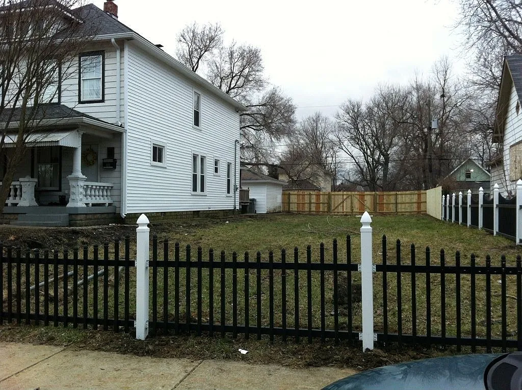 408 N Keystone Ave photo 1
