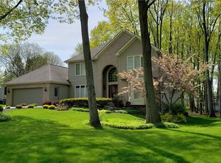 5 Mount View Cres, Webster, NY 14580