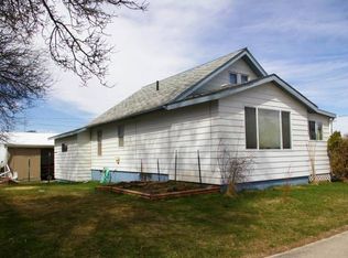 410 4th Ave S, Lewistown, MT 59457
