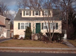 135 Ravine Ave, West Caldwell, NJ 07006