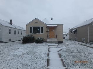 12726 S Throop St, Calumet Park, IL 60827