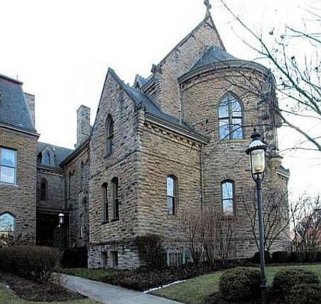 3rd image of 695 Windings Ln
