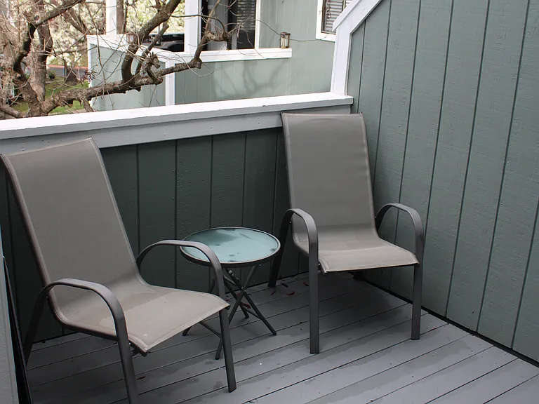 1216 Maywood Ln — Photo 13