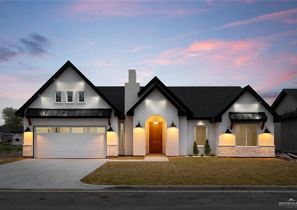 1st image of 324 Janet Cir N