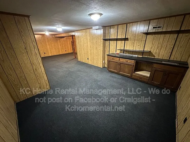 5423 Ballentine St — Photo 39