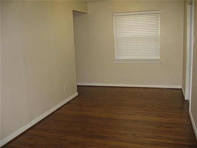 2nd image of 10927 Dunaway Dr