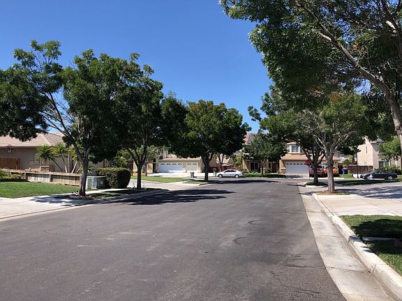 5th image of 1674 Poplar Ct