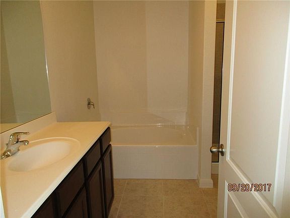 5th image of 1228 Arizona Dr