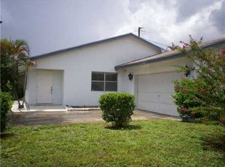 101 SW 32nd Ave, Deerfield Beach, FL 33442
