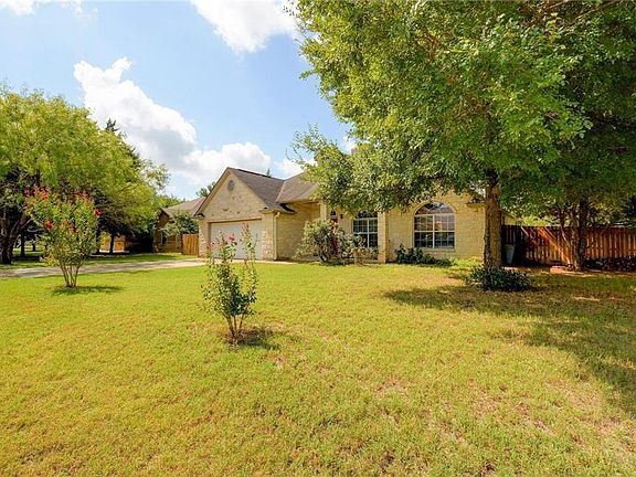 3rd image of 119 Kalalea Ln