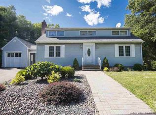 442 Red Top Rd, Lloyd, NY 12528