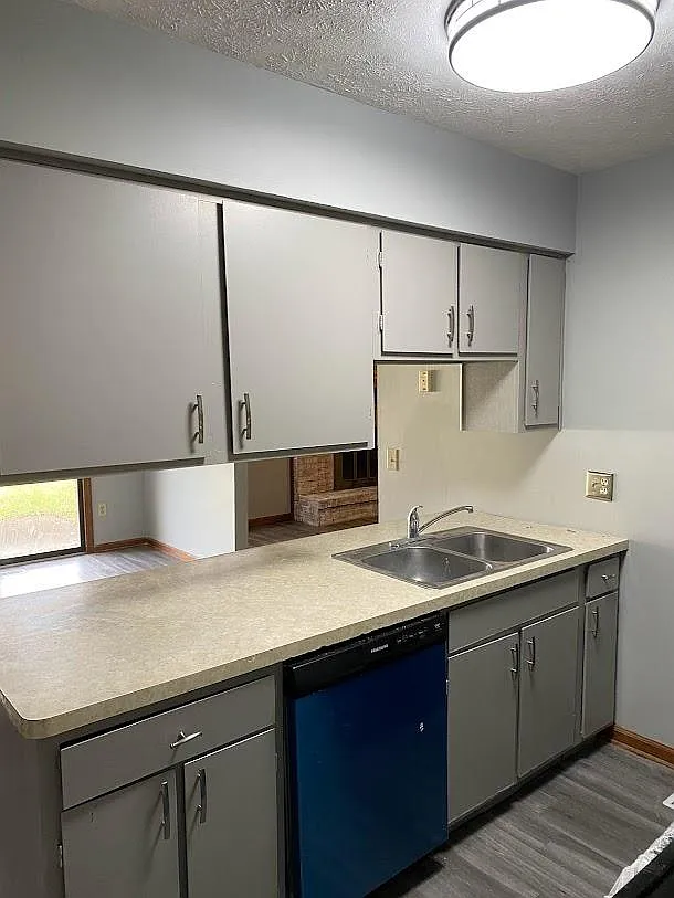 2 bed, 1350 sqft, $1,475 — Photo 1