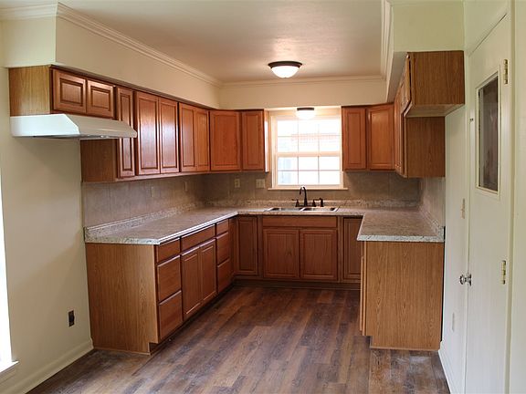 3rd image of 97 Vickrey St