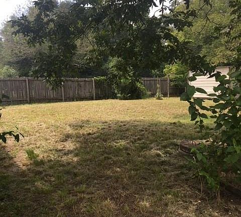 5th image of 584 Lee Road 230