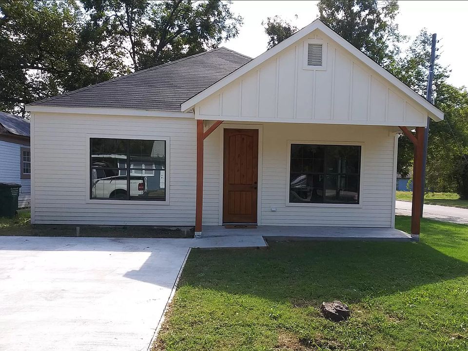 324 Cummings St. Gainesville, TX