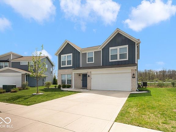 2nd image of 9707 Violet Cir