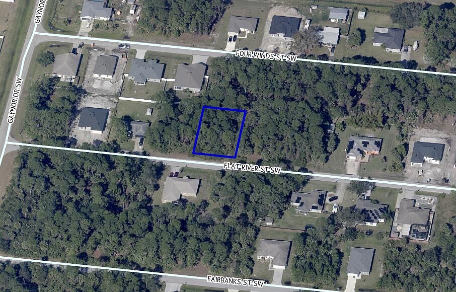 1st image of 467 Flat River St SW