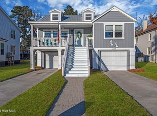 689 E Water St, Belhaven, NC 27810