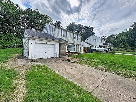 3rd image of 1418 35th Ave