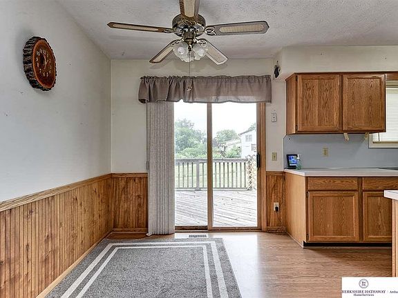 5th image of 7509 S 88th St