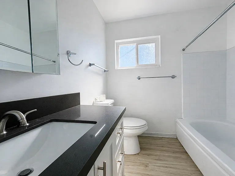 00-360 Lime Ave #313 — Photo 9