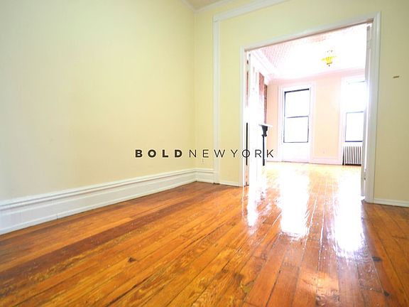3rd image of 308 E 94th St APT 4W