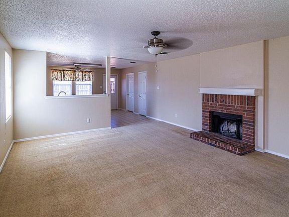 5th image of 2617 Annalea Ln