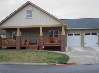 42 Hyde Park Pl, Arden, NC 28704