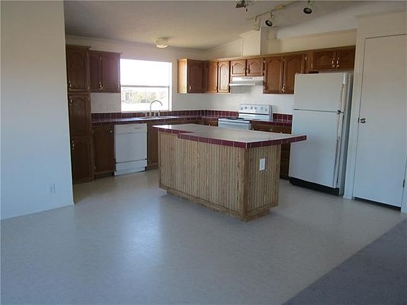 4th image of 4883 County Road 2714