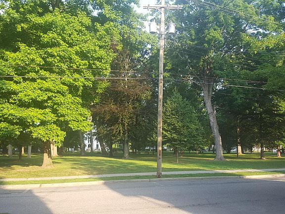 Garret Wall Park Across Street - Summer