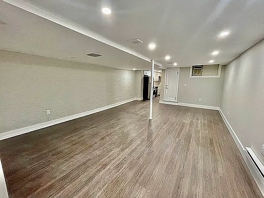 3rd image of 1376 Dean St #1