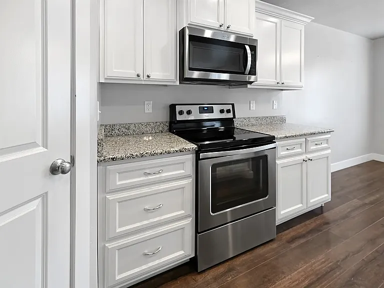 2444 N 200 E #2444 — Photo 9
