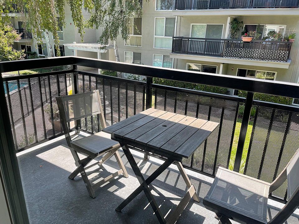 1st image of 183 Del Medio Ave APT 215