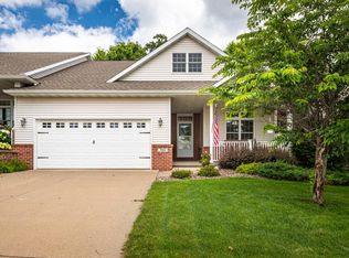 703 Maple Shade Dr, Holmen, WI 54636