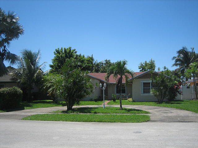 1st image of 7408 SW 13th St