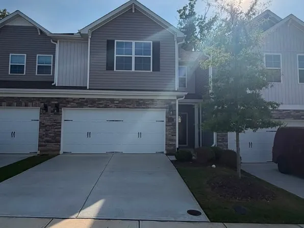 2221 Cherry Top Dr, Fuquay Varina, NC 27526