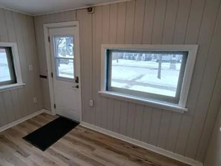 1316 Baxter Ave — Photo 30