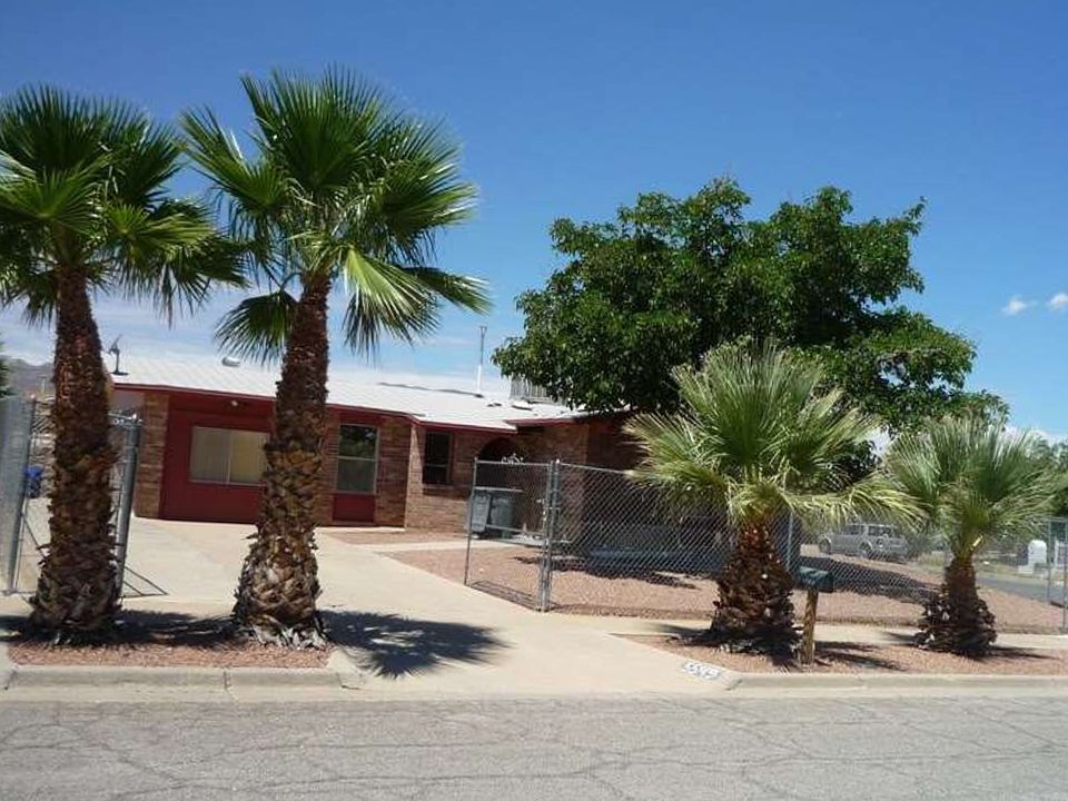 1st image of 5549 Longview Cir