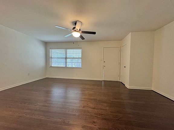5th image of 103 Park Cir
