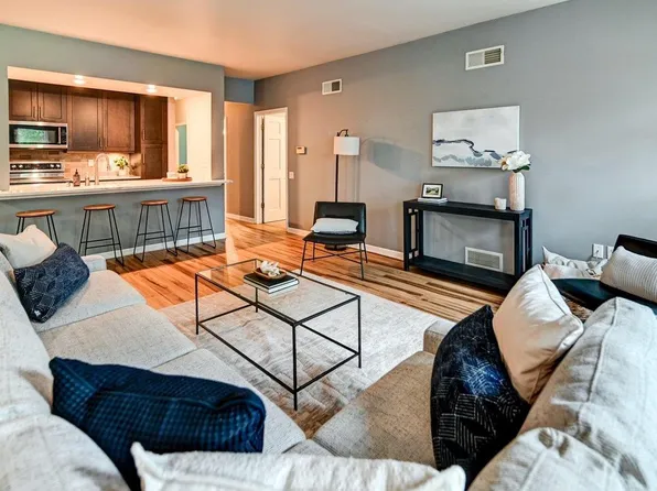 309 North Blount Street #A, Madison, WI 53703