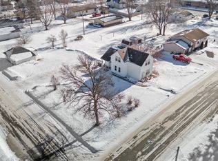 201 7th St SW, Little Falls, MN 56345