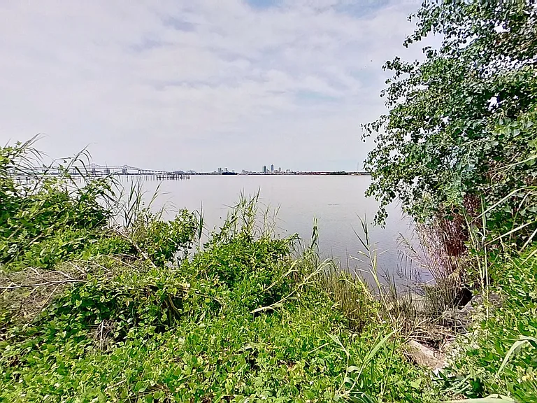 Floral Bluff Road 5148 — Photo 13