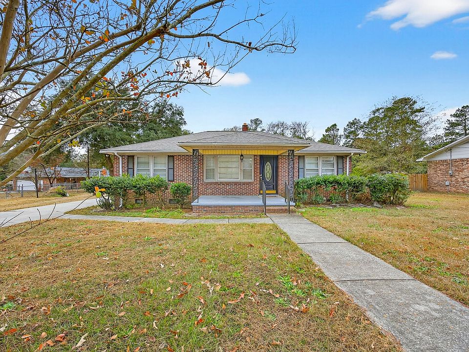 1st image of 914 Beth Dr