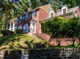 301 Upland Rd, Williamsport, PA 17701