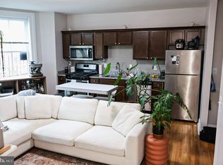 1734 Bolton St #3R, Baltimore, MD 21217
