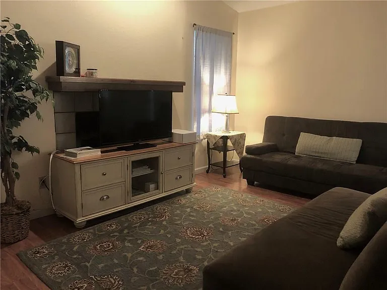 4300 Duval Rd #D — Photo 5