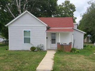 631 Clinton St, Circleville, OH 43113