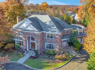 910 Bailey Ct, Westfield, NJ 07090