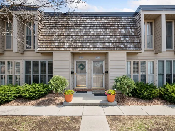 6305 Barrie Rd, Edina, MN 55435