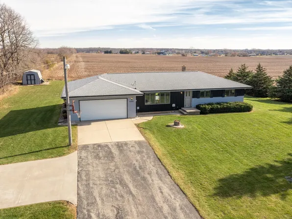 4300 N Mayflower Dr, Appleton, WI 54913